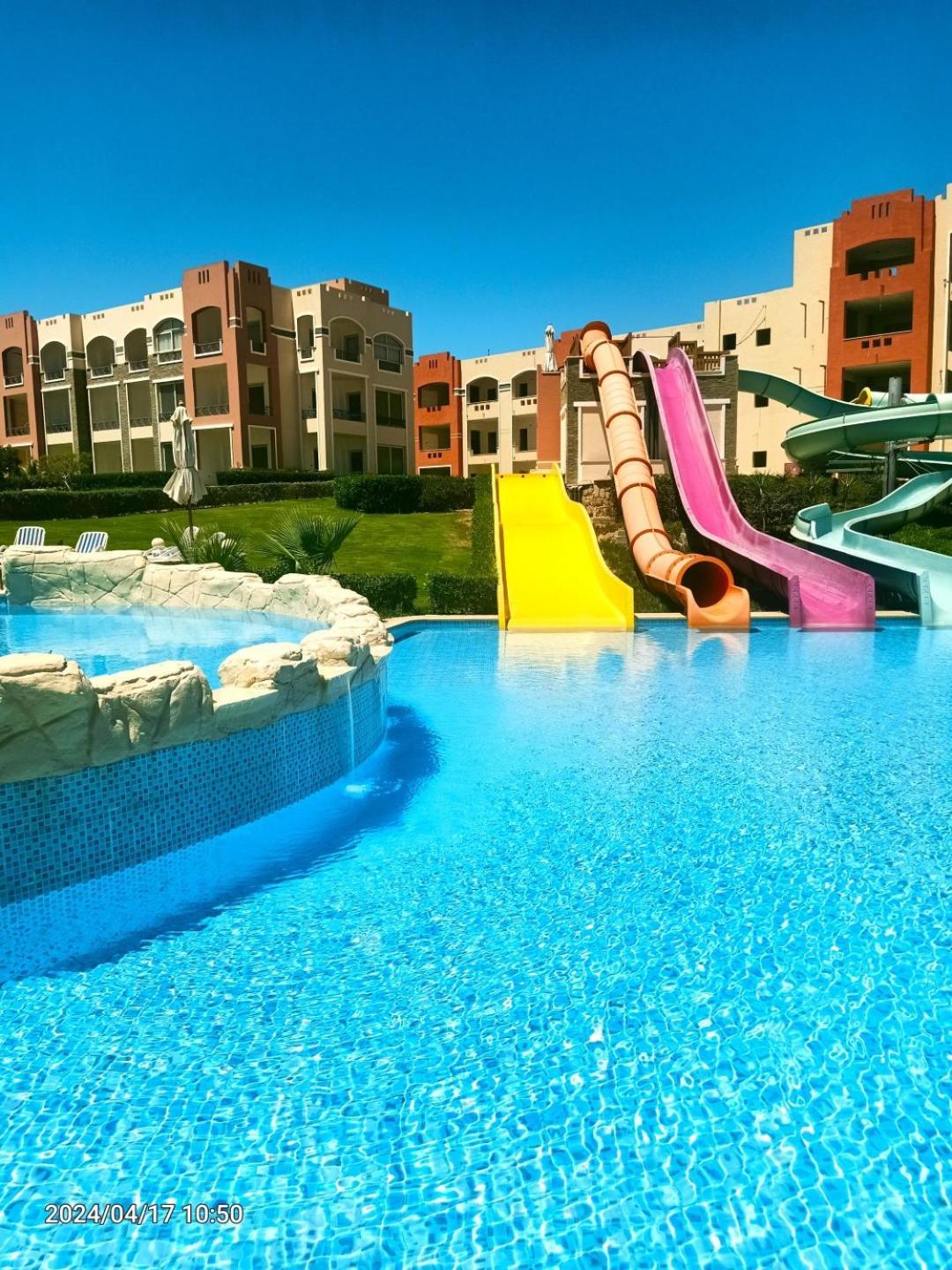 Oyster Bay Beach Resort Абу-Дабаб Экстерьер фото