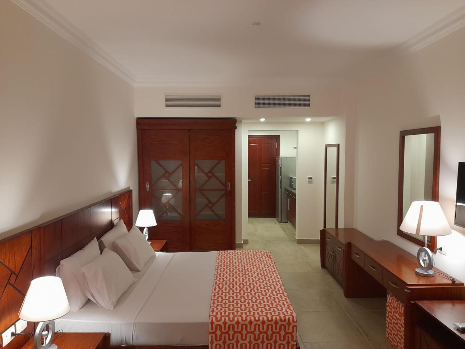 Oyster Bay Beach Resort Абу-Дабаб Экстерьер фото