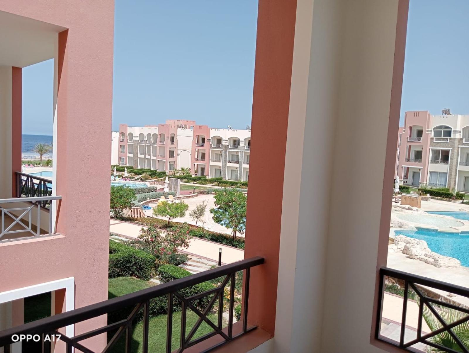Oyster Bay Beach Resort Абу-Дабаб Экстерьер фото
