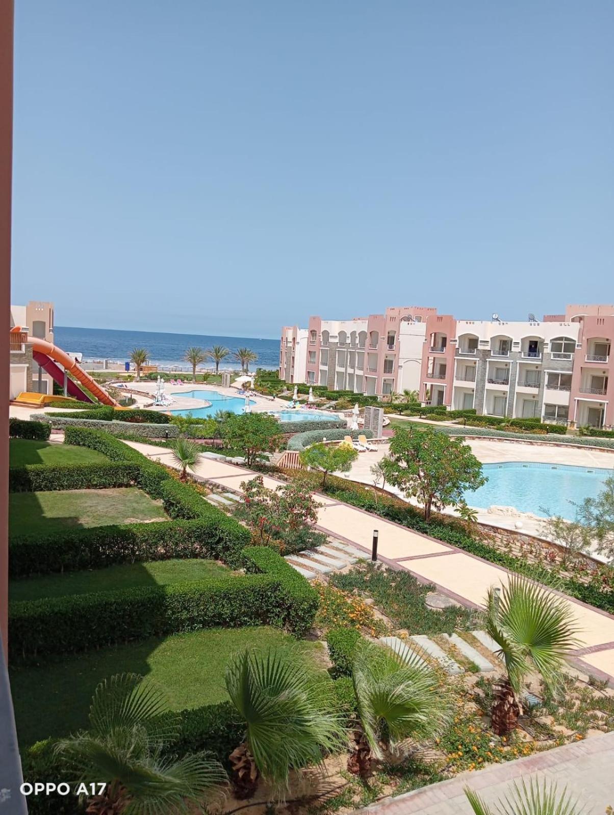 Oyster Bay Beach Resort Абу-Дабаб Экстерьер фото